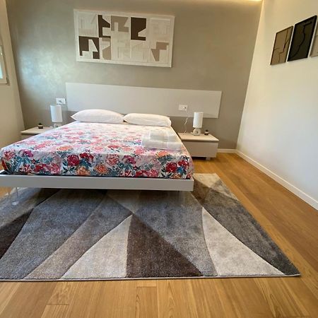 Apartmán Hz+ Costantini Pordenone Exteriér fotografie