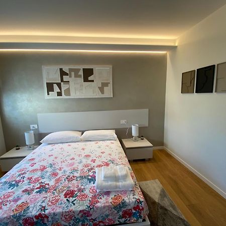 Apartmán Hz+ Costantini Pordenone Exteriér fotografie