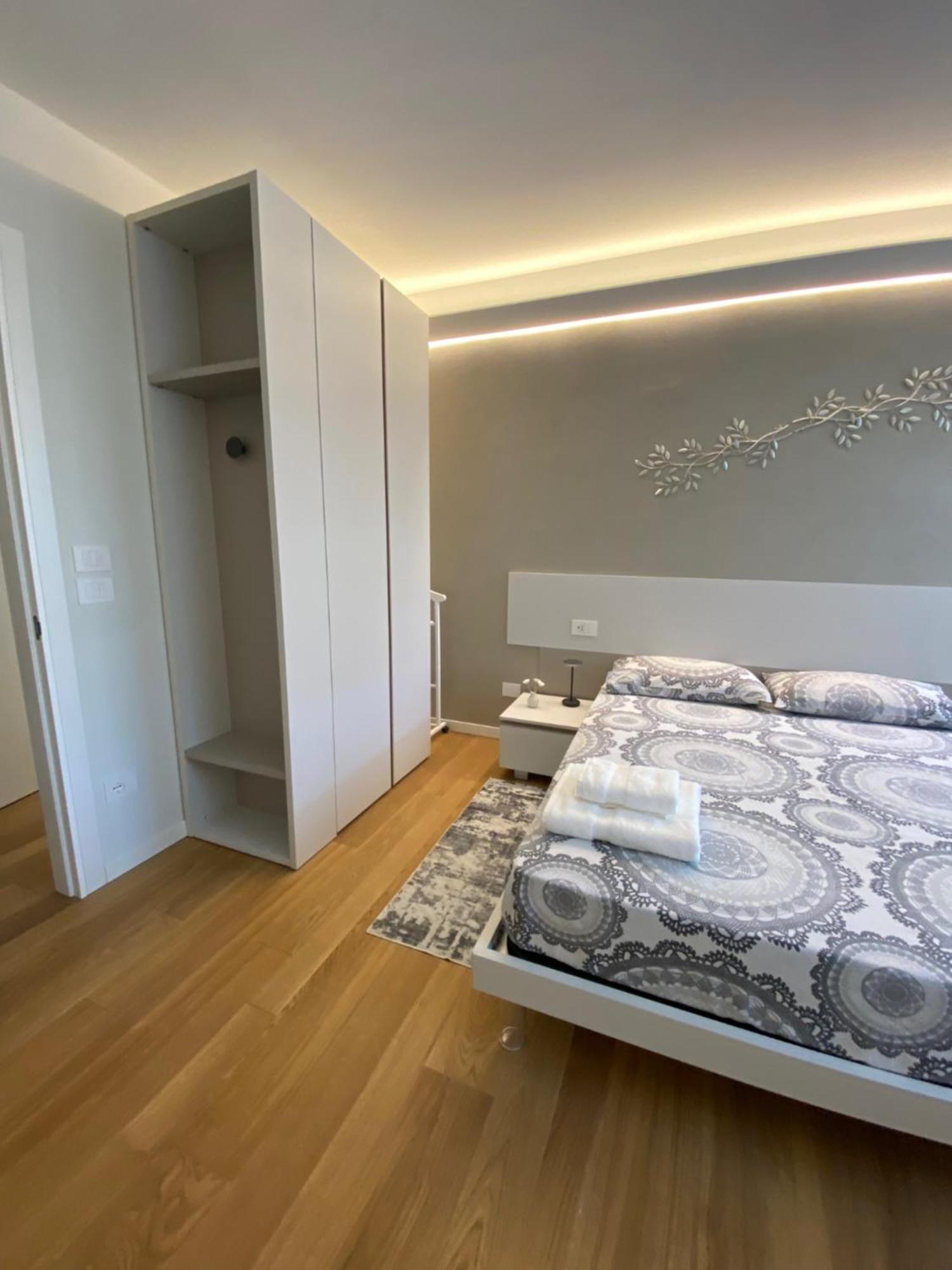 Apartmán Hz+ Costantini Pordenone Exteriér fotografie