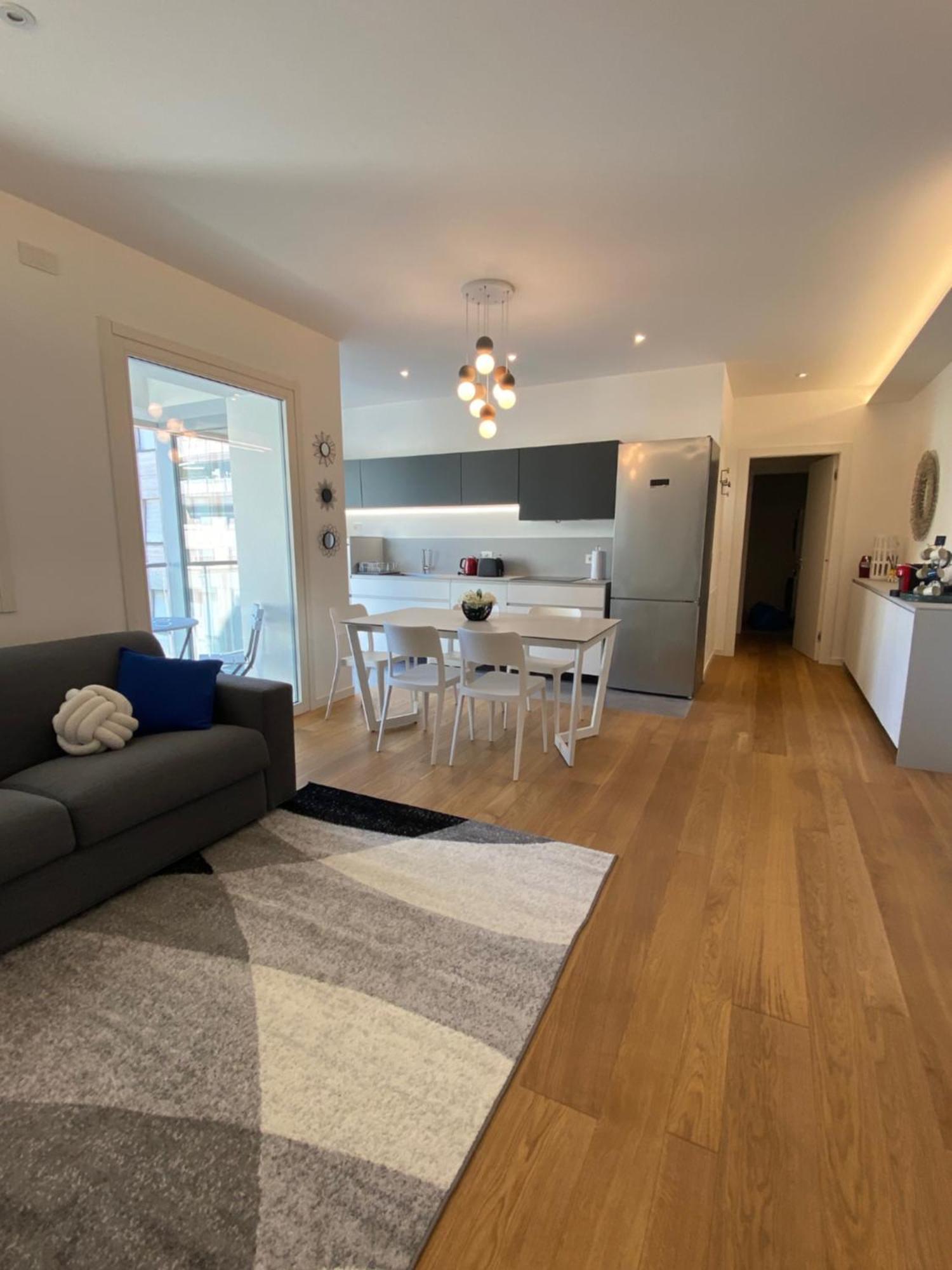 Apartmán Hz+ Costantini Pordenone Exteriér fotografie